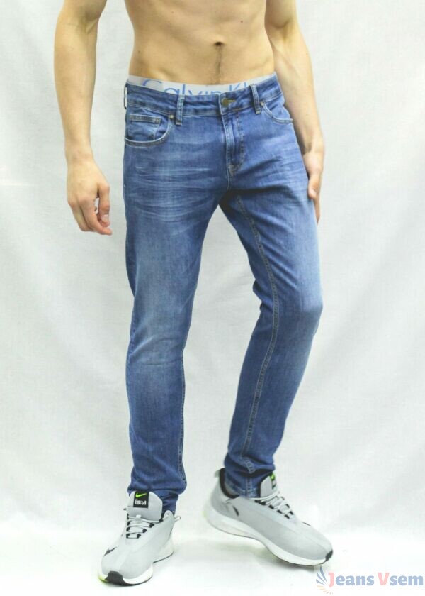 Синие джинсы с потертостями арт. 12935/20 Jeans Vsem